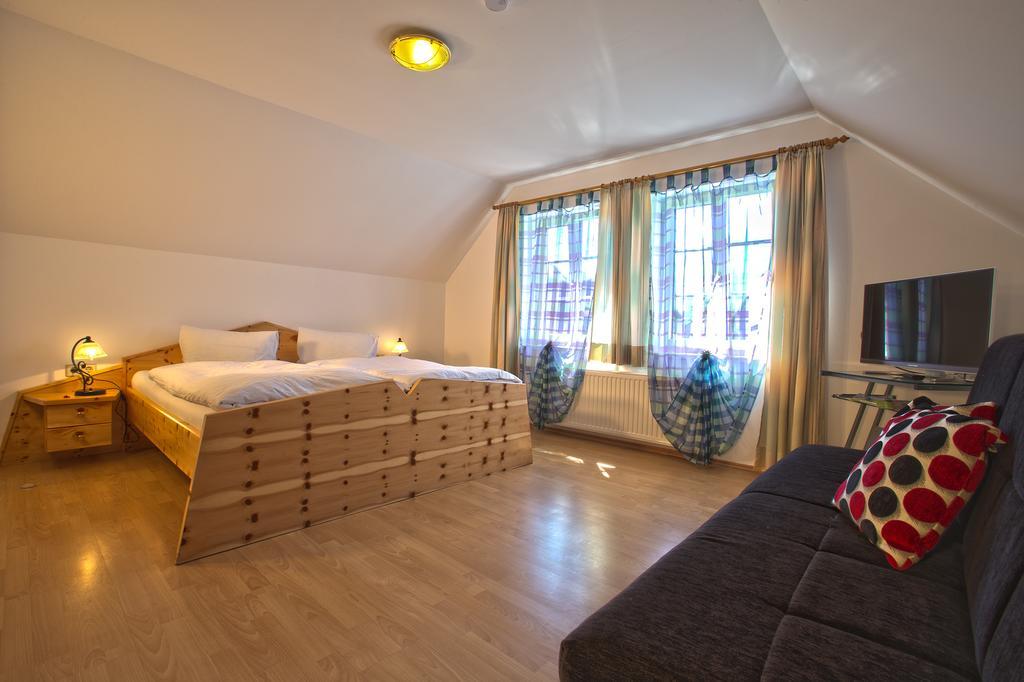 Schusterhaeusl Apartamento Wörschach Quarto foto